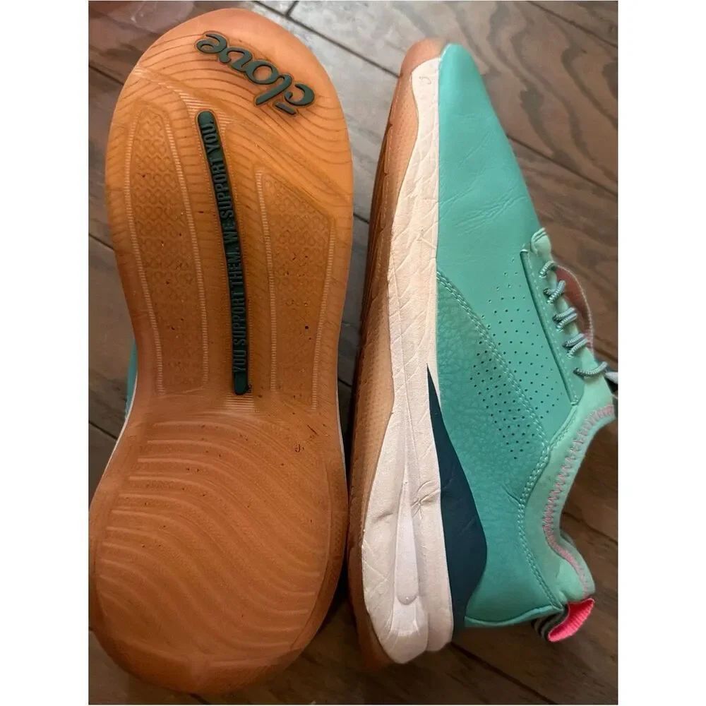 Clove Classic Nursing ProfessionalSneakersSage Green Walking women sz 9.5 - Picture 3 of 3